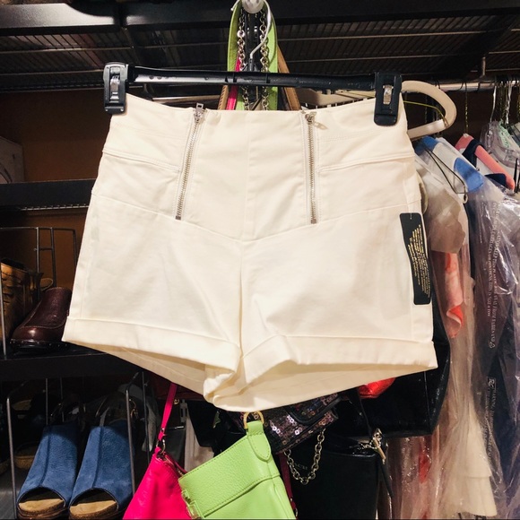 NWT Bebe white zipper shorts size 27 - Picture 3 of 7